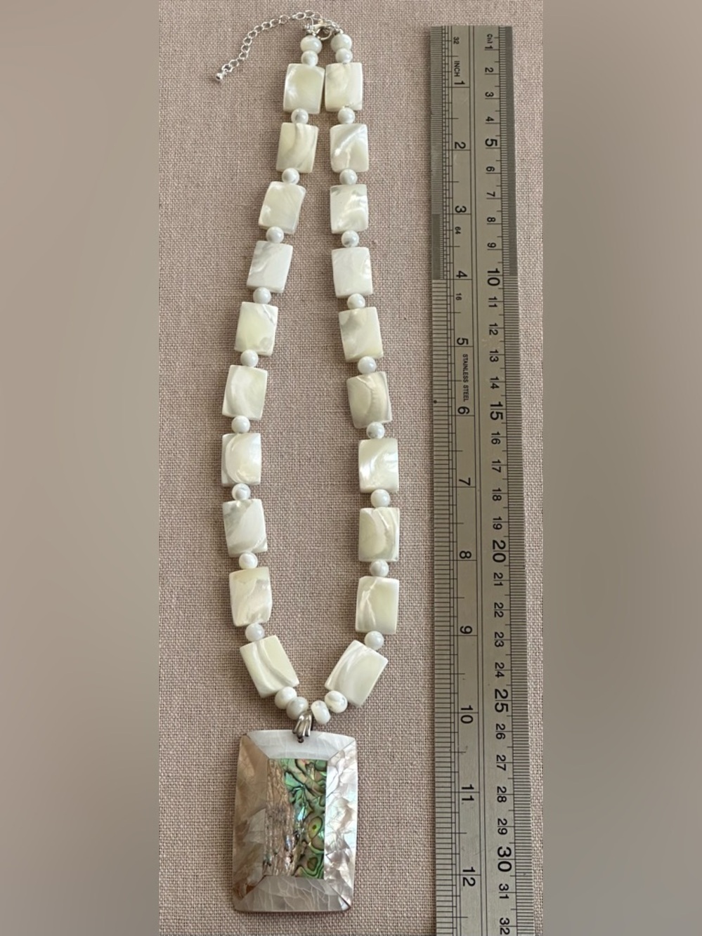 24-1/2 inch Mother of Pearl necklace NWOT - Picture 12 of 12